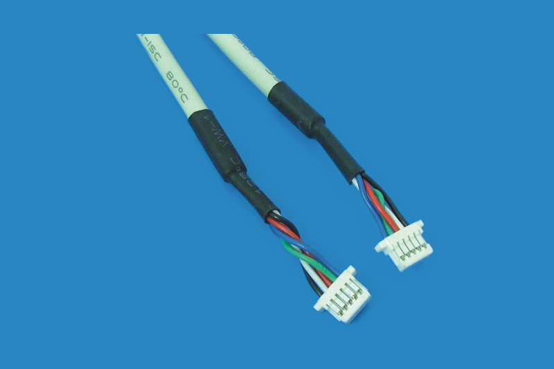 1.0双排插头电器内部连接线